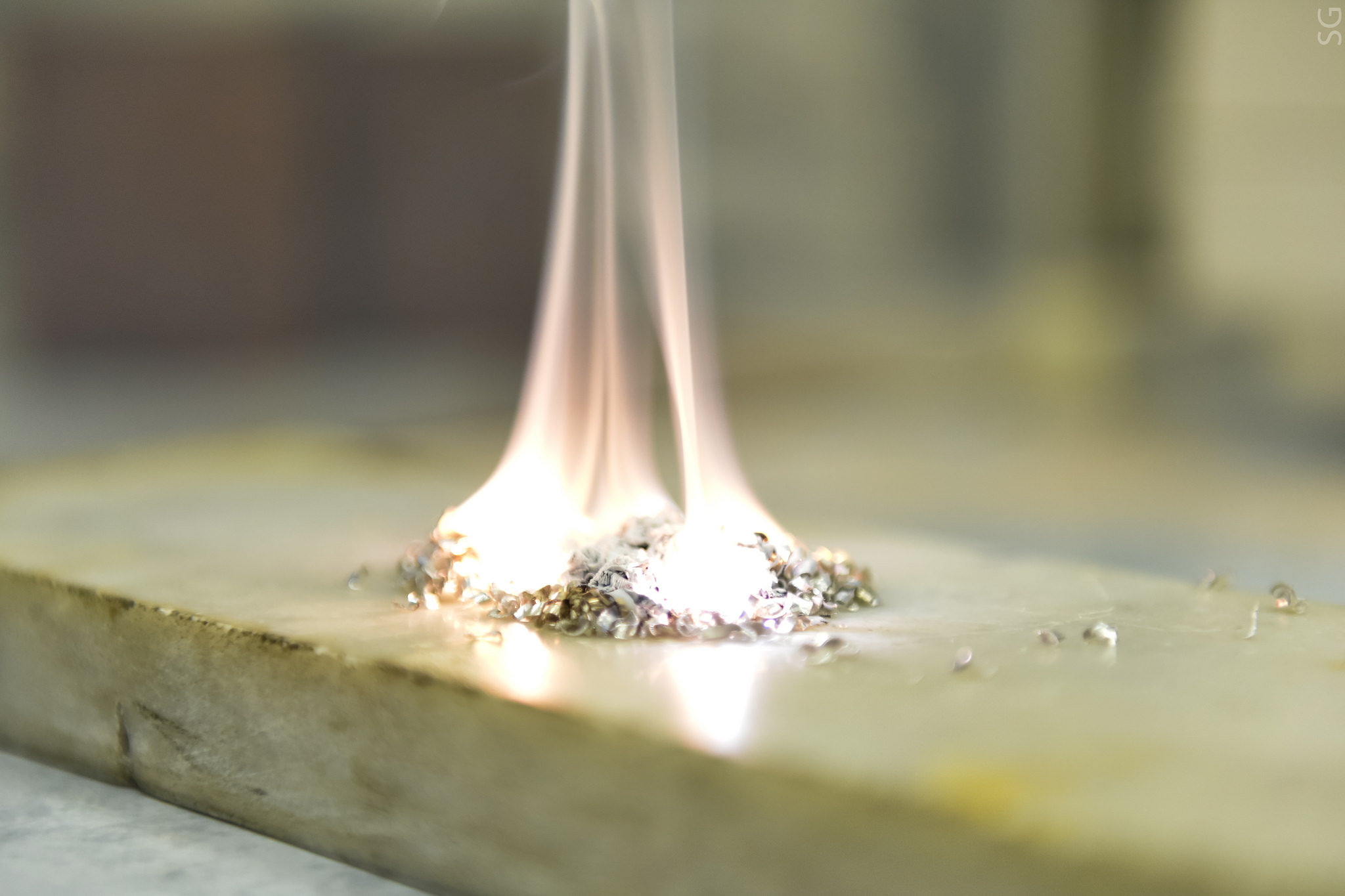 Ученые создали алюминиевый сплав, выдерживающий до 400°C